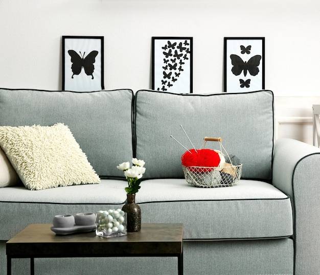 Co na ścianę w salonie 2026 żeby odświeżyć wnętrze?