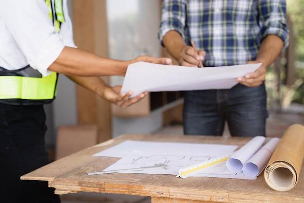 Gdzie zgłosić budowę wiaty na swojej posesji?